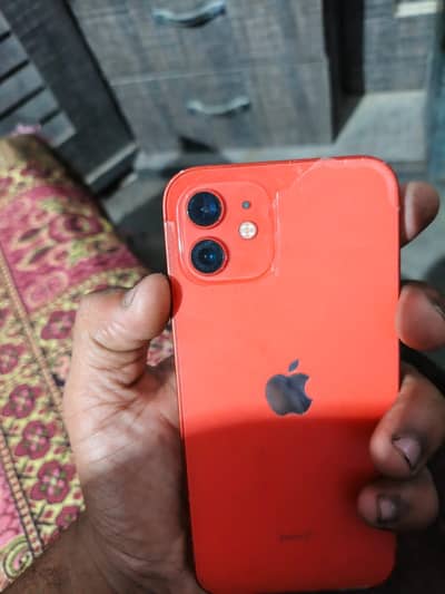 Apple iPhone 12