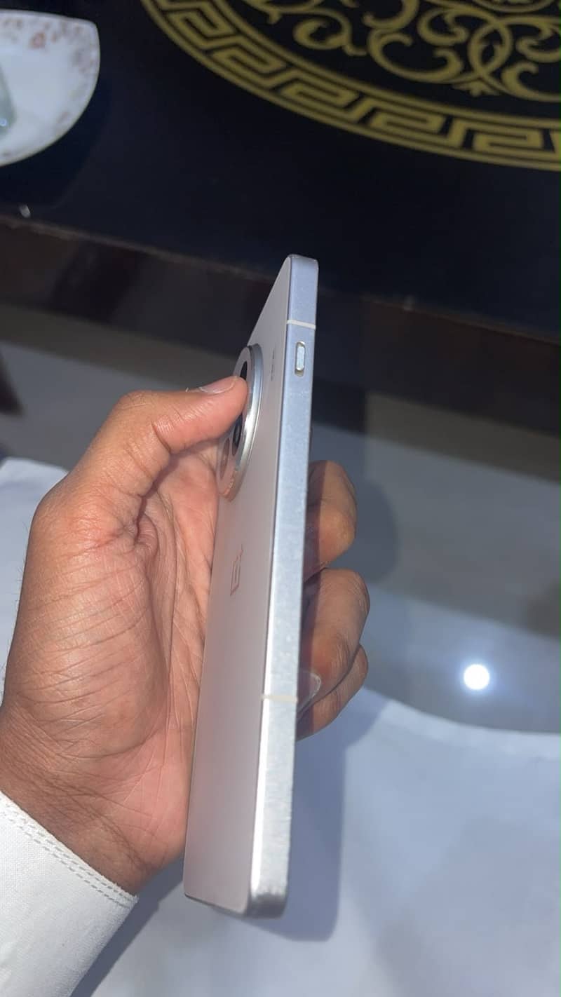 One Plus 13R 3