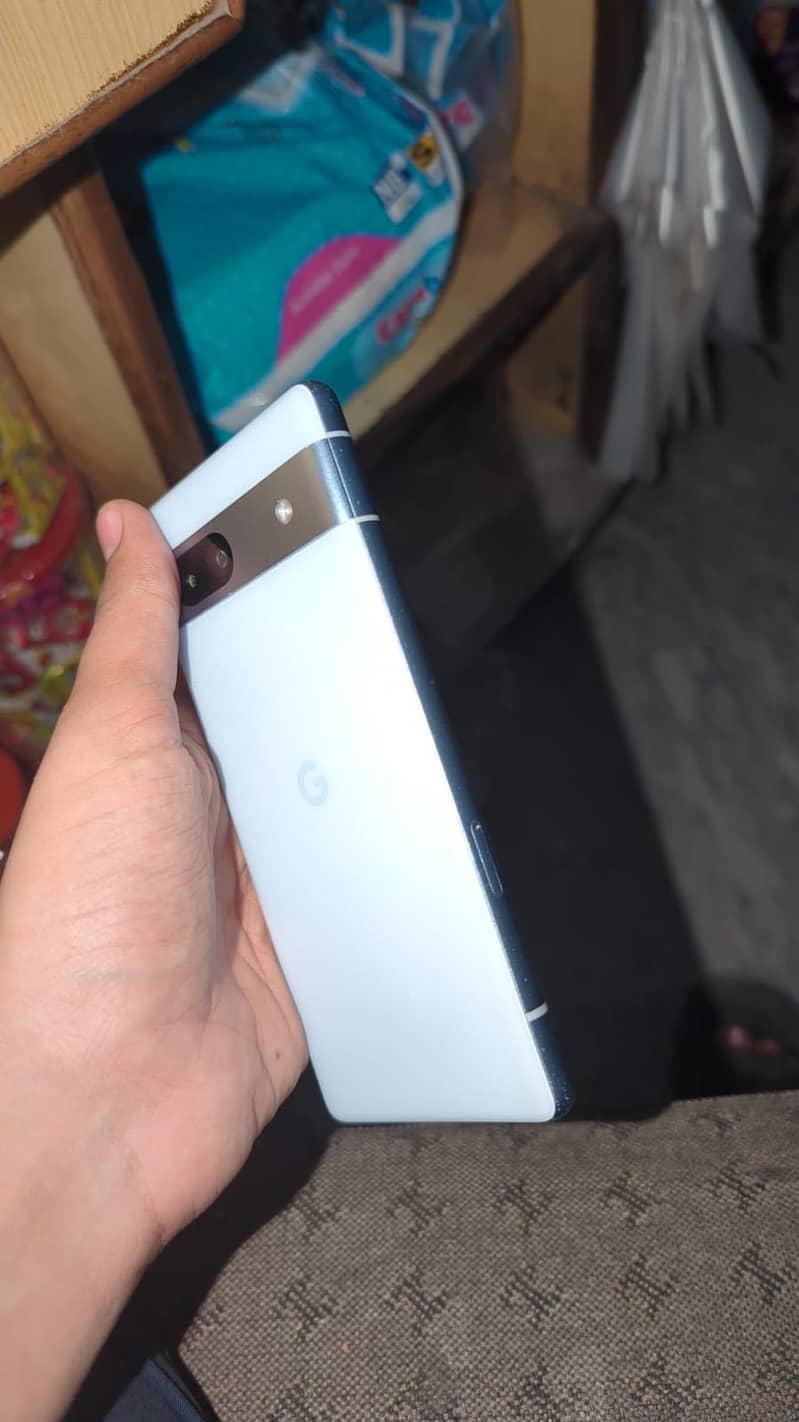 Google Pixel 7a 3