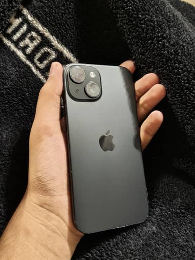 Apple iPhone 15
