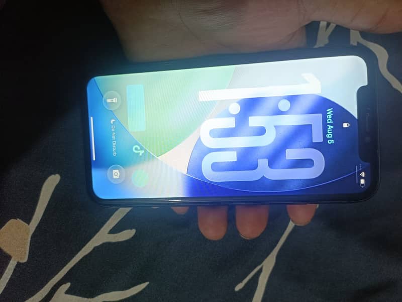 Apple iPhone 11 3