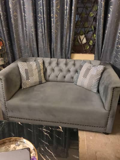 Luxury Velvet Sofa Set - 4 Seater (2 Big + 2 Medium