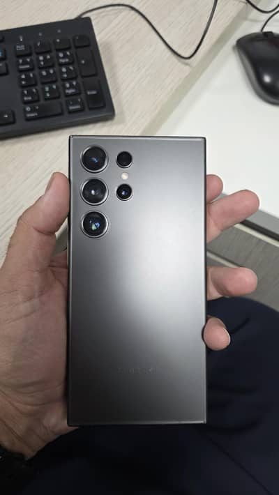Samsung Mobile S25 Ultra