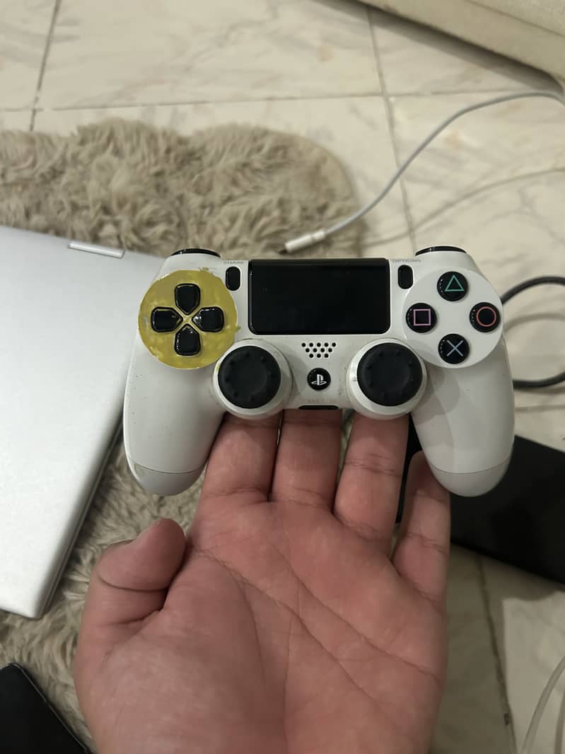 PS4 controllers 0