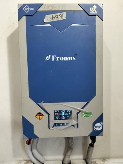 FRONUS INVERTER 7KW