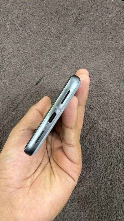Google Pixel 8