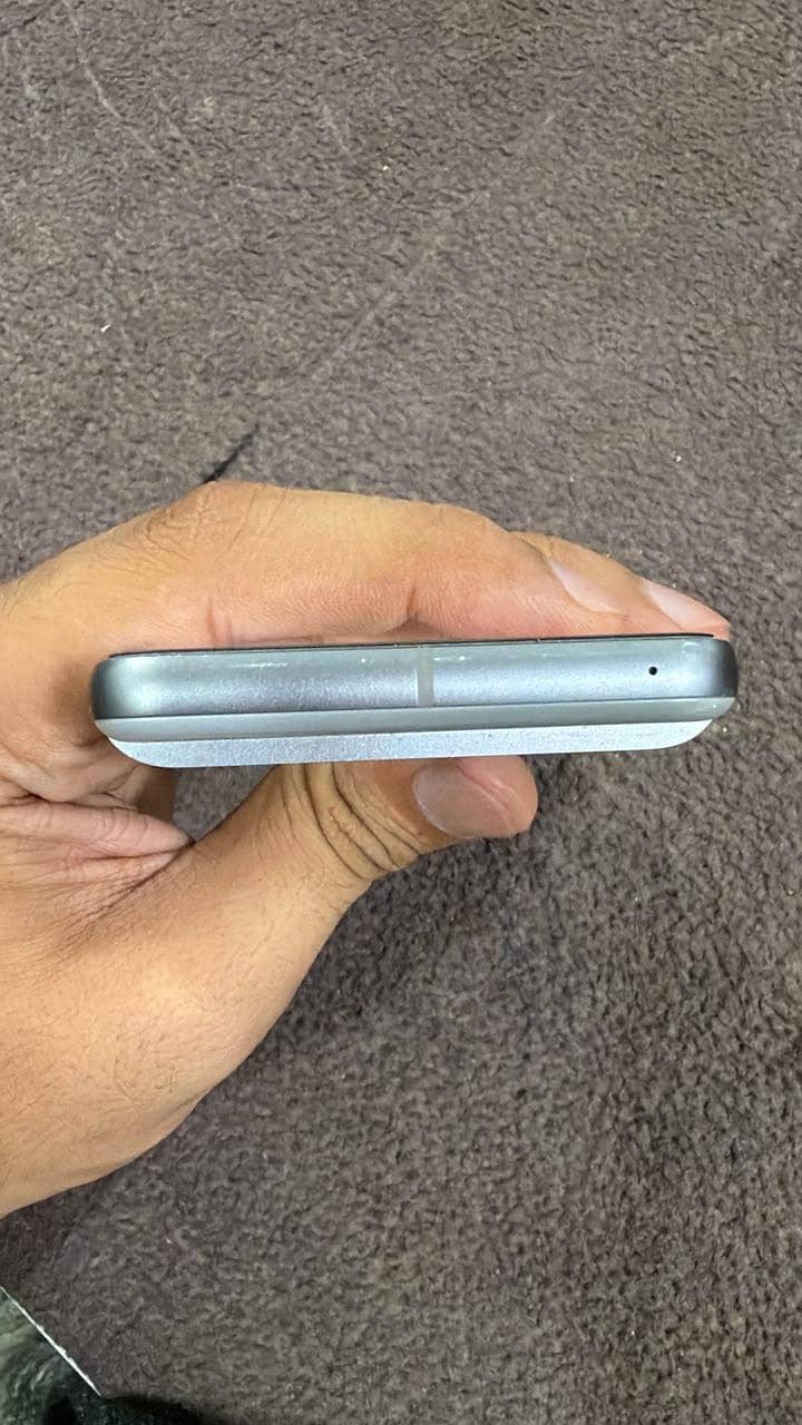 Google Pixel 8 1