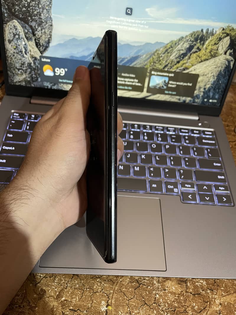 Samsung Note 9 4