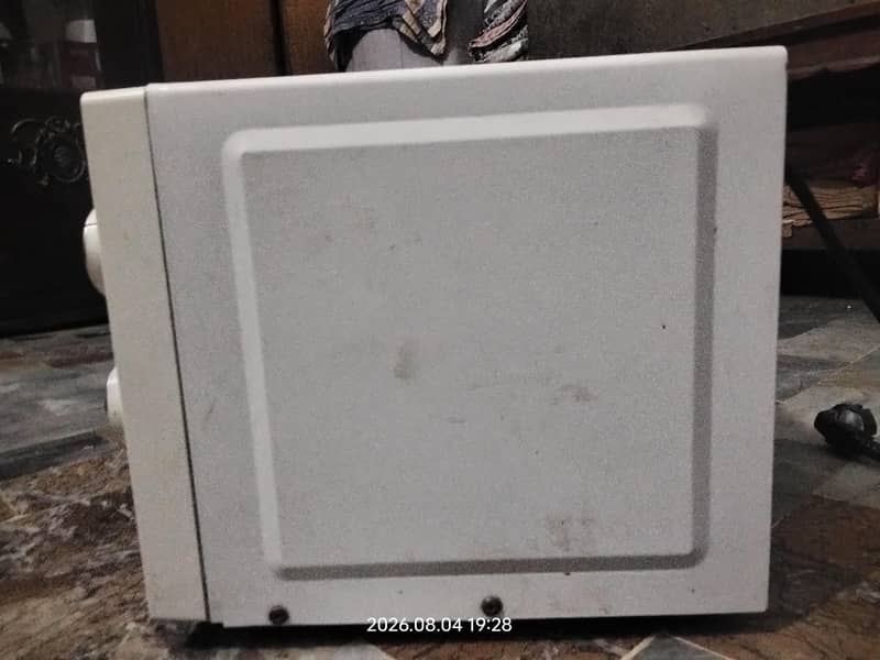 Microwave oven 3
