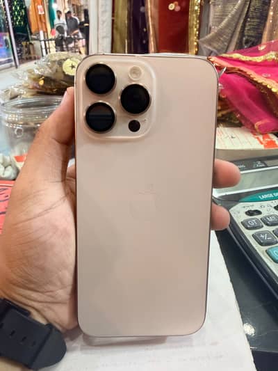 Apple iPhone 16 Pro Max