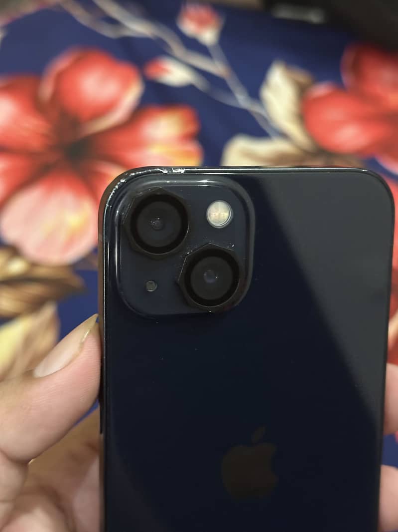 Apple iPhone 13 1