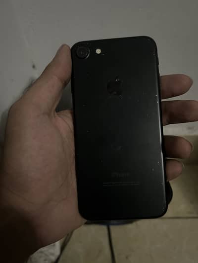 Apple iPhone 7