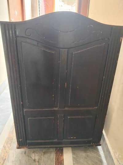 real wood baby Cote use and good condition only purchase and use
