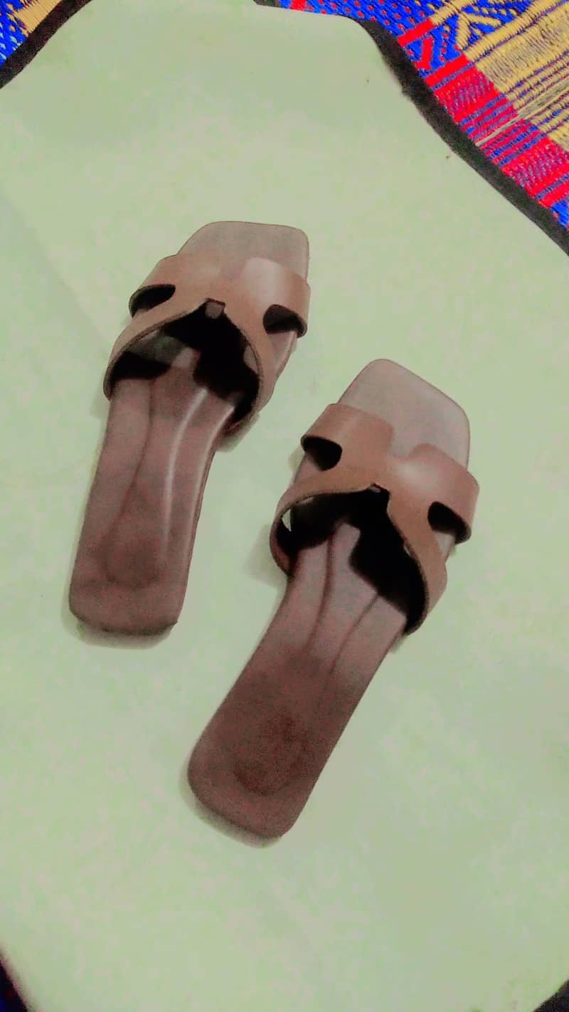 trending footware 0