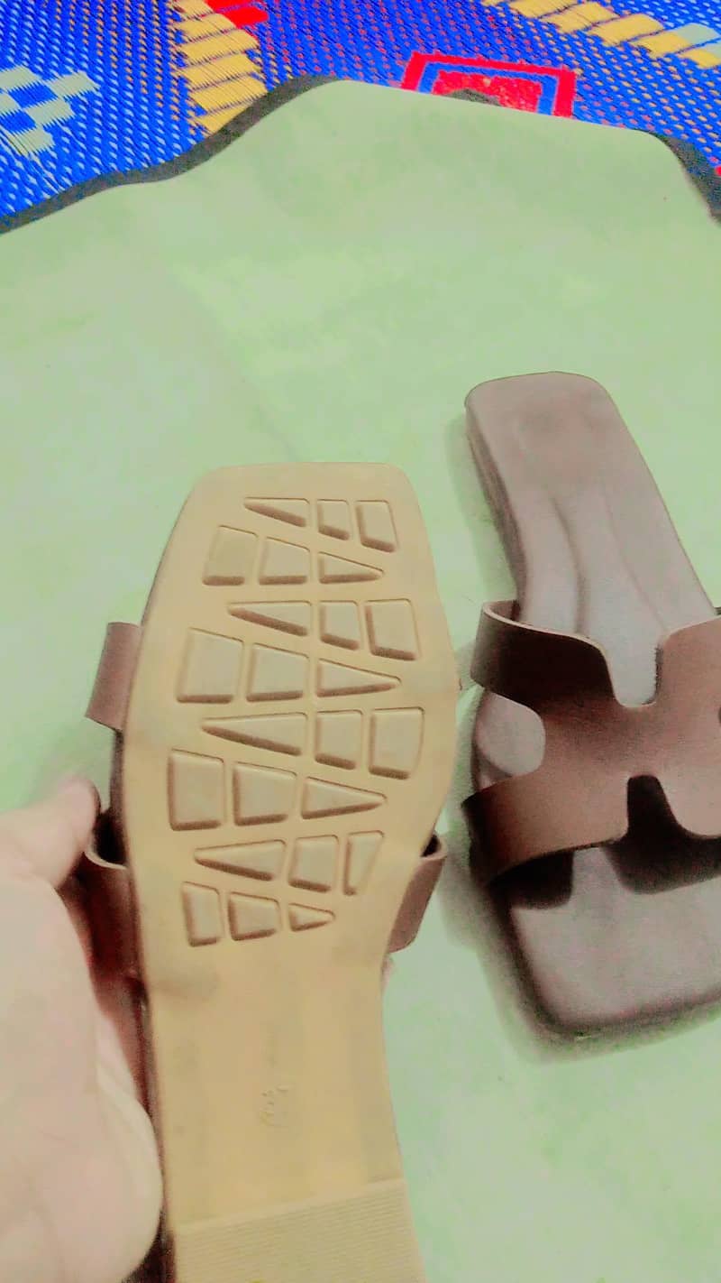 trending footware 7