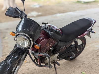 Yamaha ybr 125g