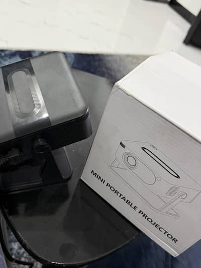 Xnano Android Projector