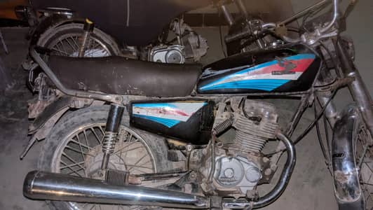 Honda CG 125 2005