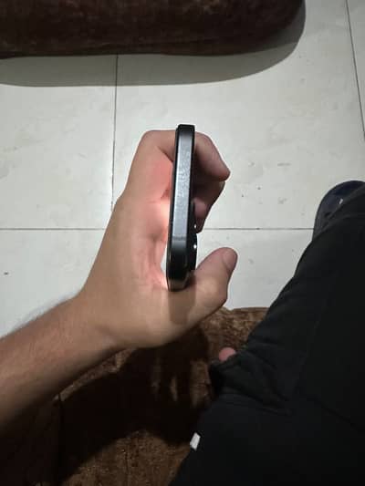 Apple iPhone 15
