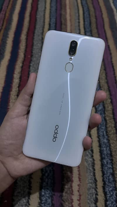 OPPO F11