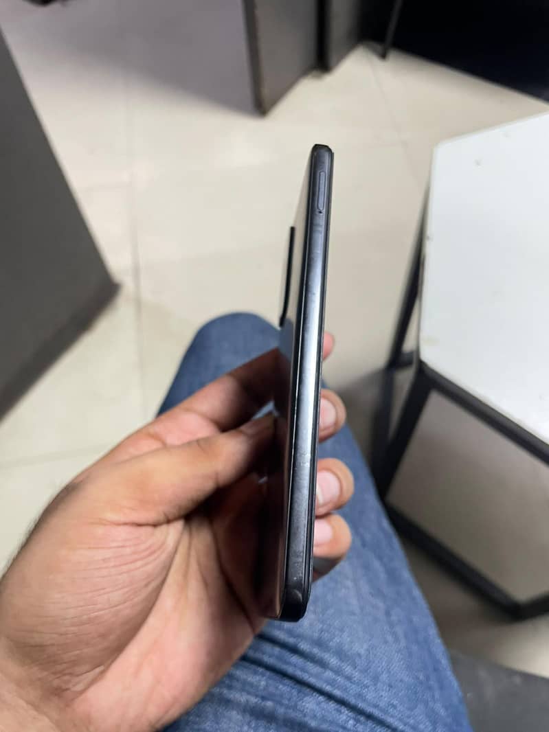 Xiaomi Redmi Note 11 3