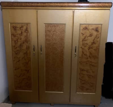Premium 3 door wardrobe