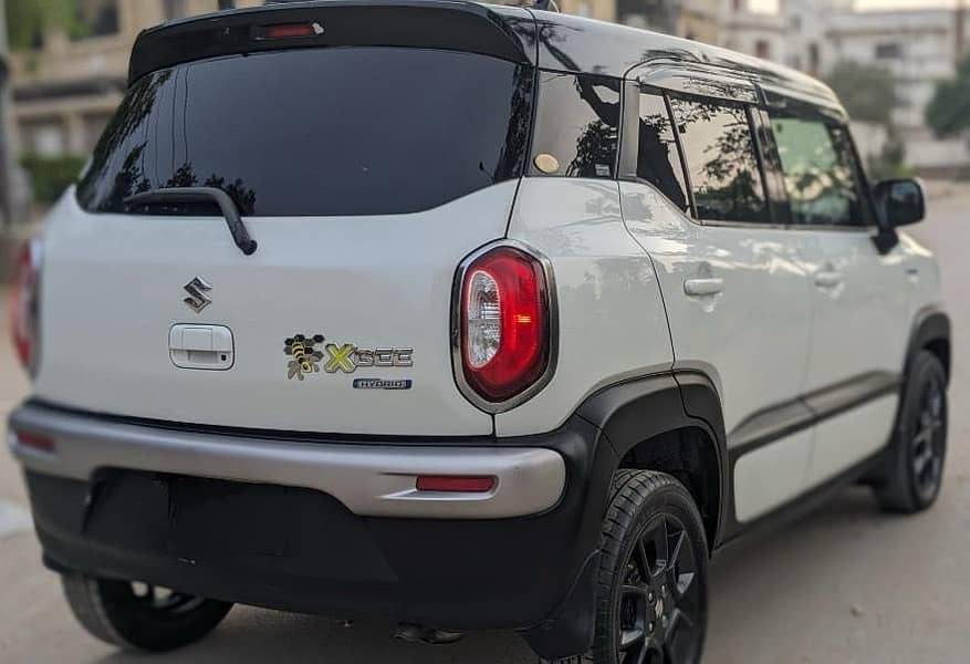 Suzuki XBee 10