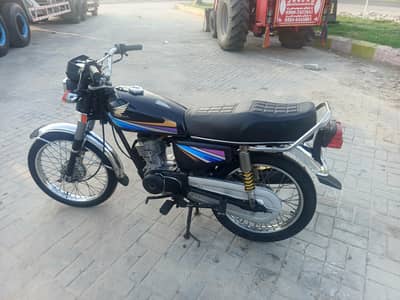 Honda 125 2005 down model antique for sale 0310-0049640 WhatsApp