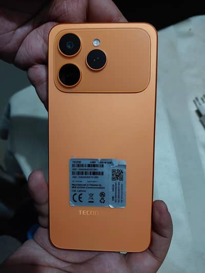 Tecno spark 40