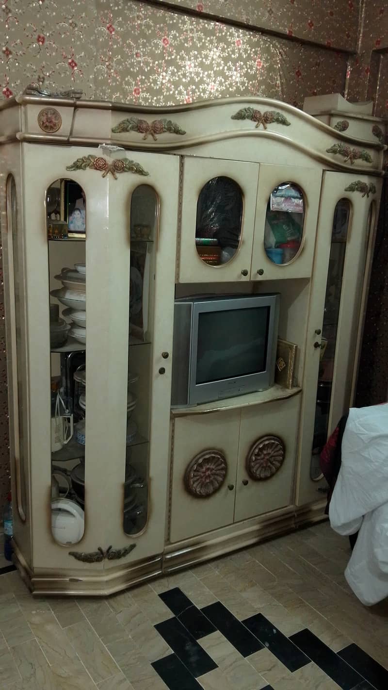 6/6.5 BED  divider  dressing and two side boxes 1