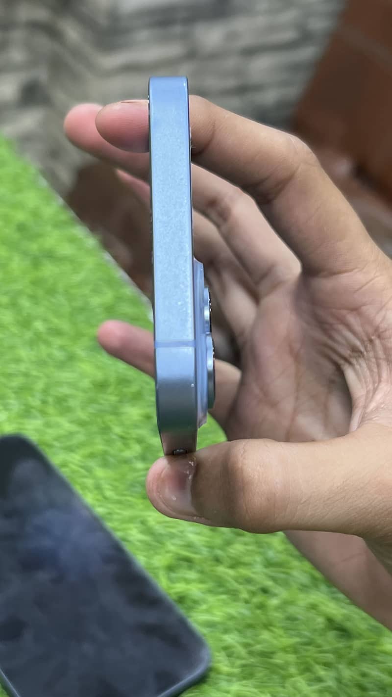 Apple iPhone 14 0