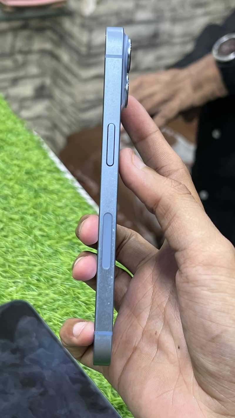 Apple iPhone 14 1