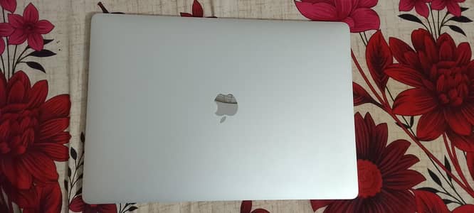 MacBook pro 2017