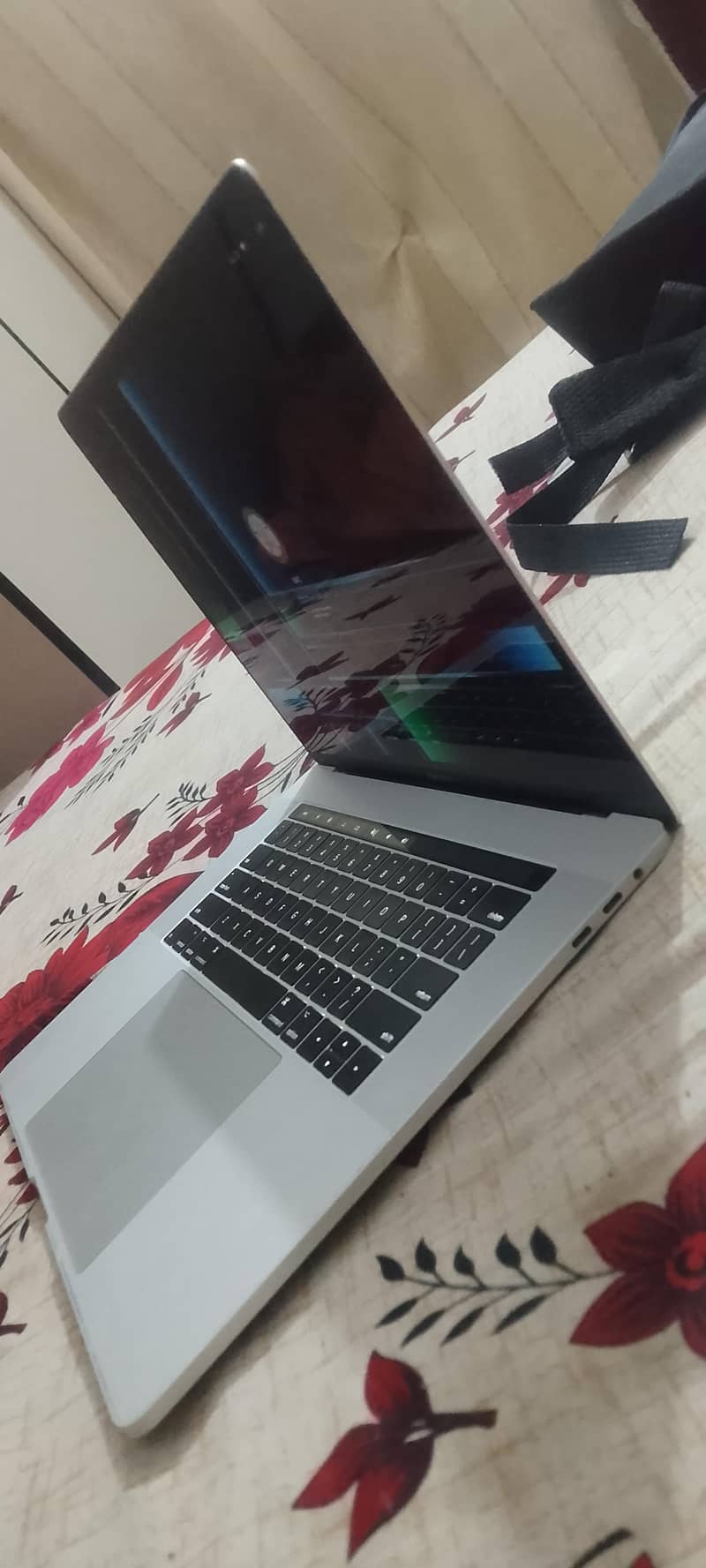 MacBook pro 2017 1