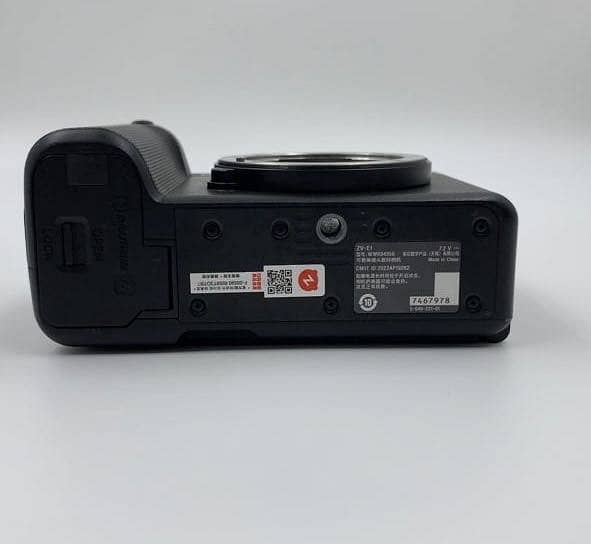 Sony Zv E1 3