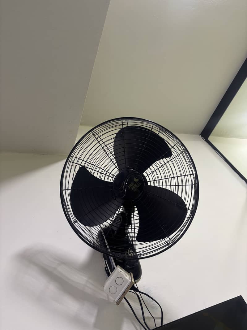 PAK Wall Bracket Fan 0