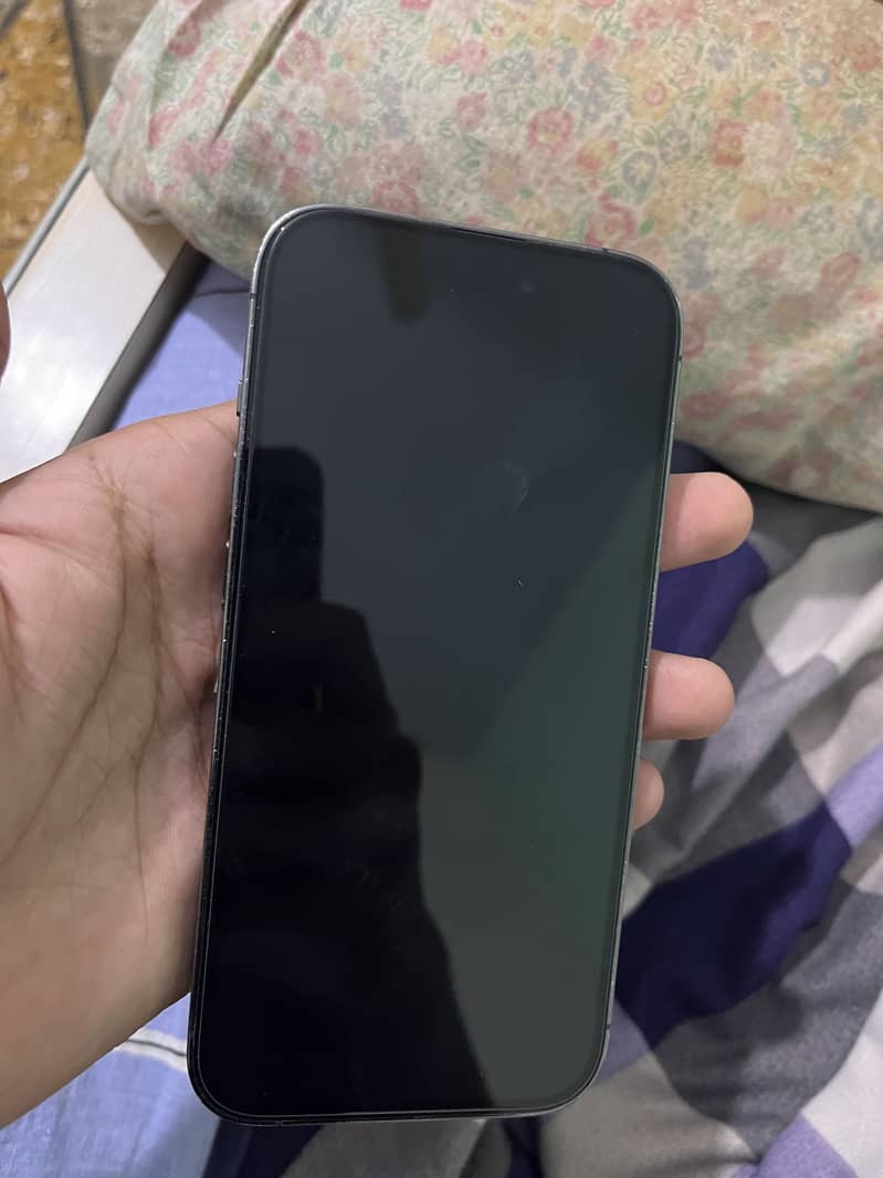 Apple iPhone 14 Pro 4