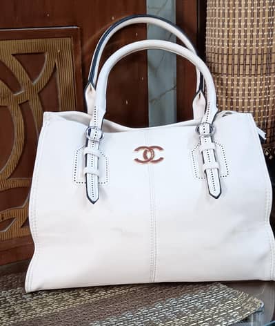 Original imported Chanel handbag pars for women
