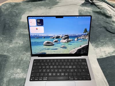 MacBook Pro M3 16/512 // Just Like Brand New // 10/10