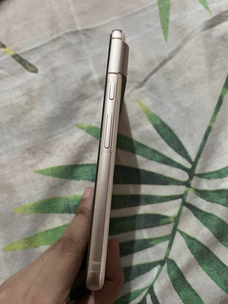 Google Pixel 8 3