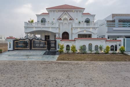 D H A Lahore 1 Kanal Faisal Rasool Design House With 100% Original Pictures  Available For Rent