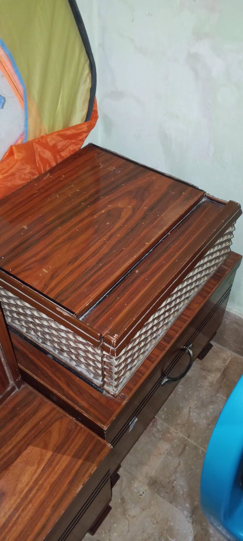 bed and side table 1