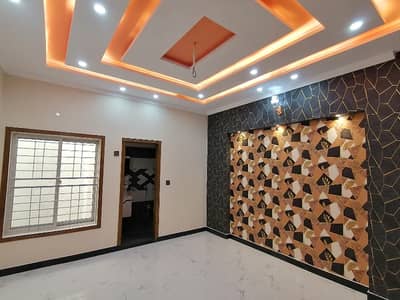 Ideally Located House Of 11 Marla Is Available For sale In Lahore