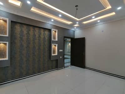 Single Storey 10 Marla House For sale In Gulshan-e-Ravi - Block G Lahore