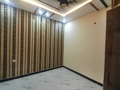 10 Marla House For sale In Gulshan-e-Ravi - Block E Lahore