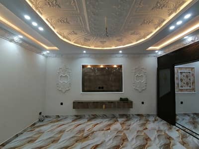 Well-constructed House Available For sale In Gulshan-e-Ravi - Block F