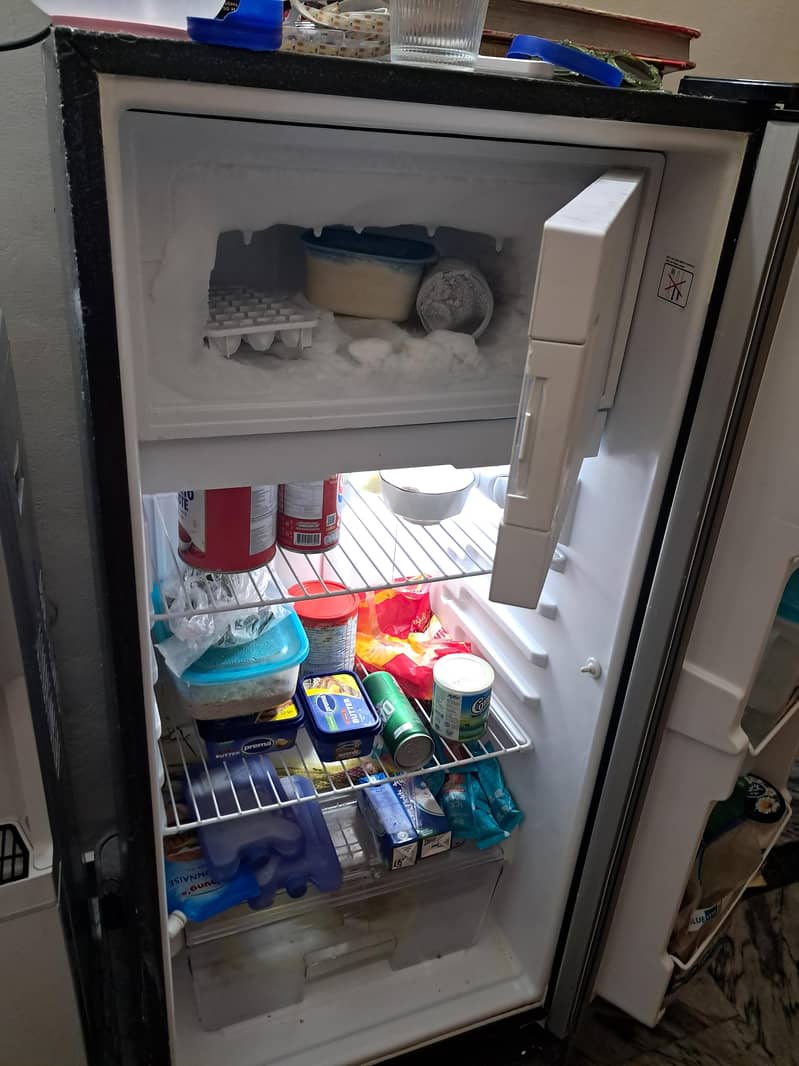 refrigerator 1
