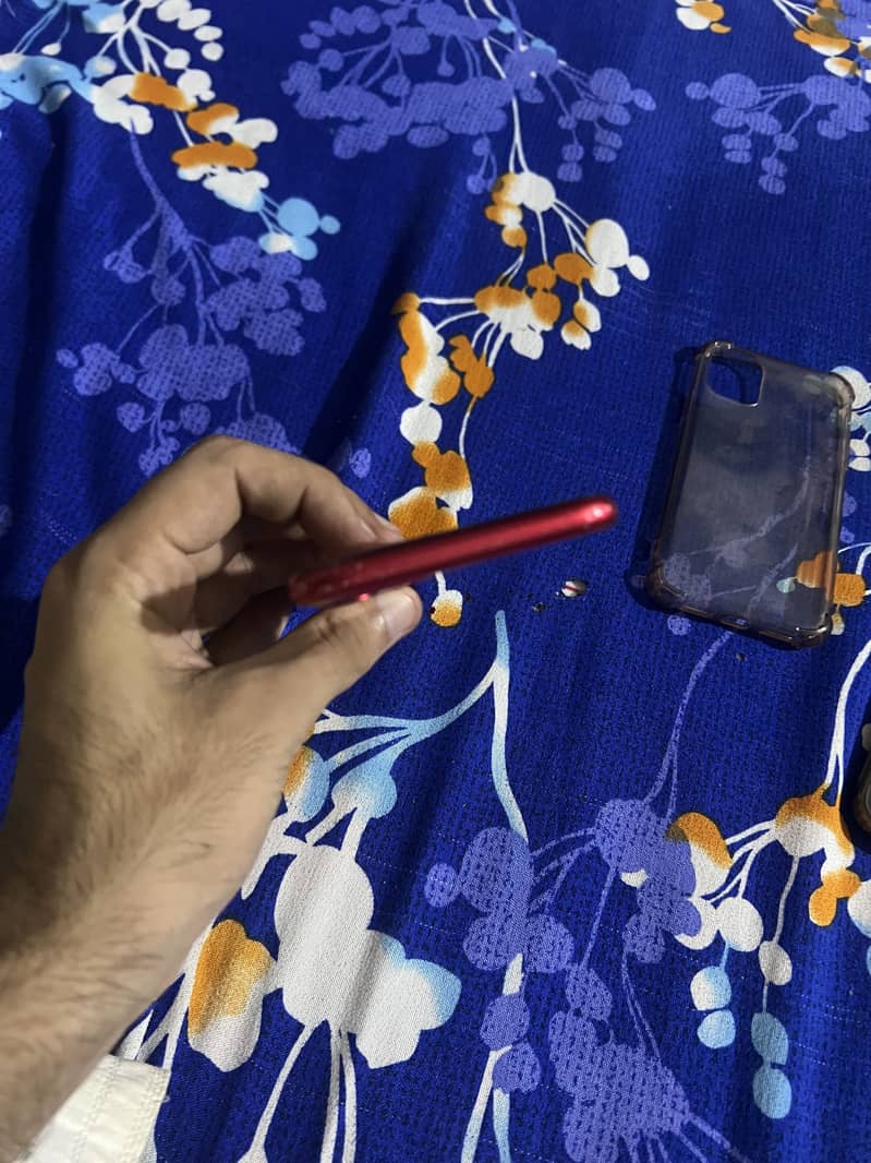 Apple iPhone 11 5