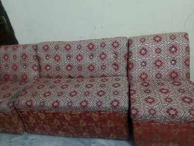 3+1+1 sofa set urgent for sale