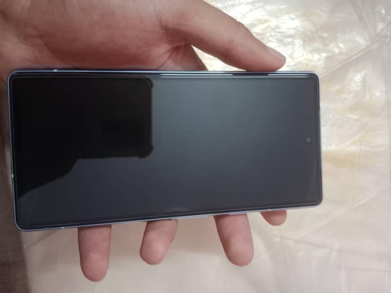 Google Pixel 7a 5